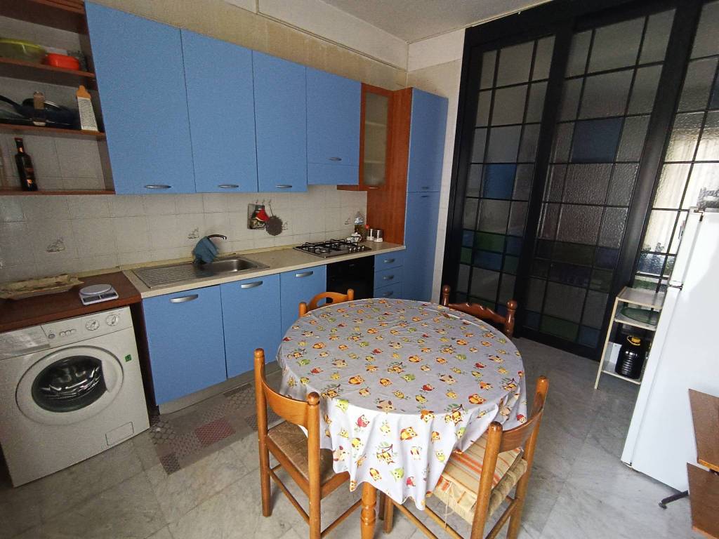 Appartamento a Foggia in Via Vincenzo Acquaviva, 23 - Foto 5