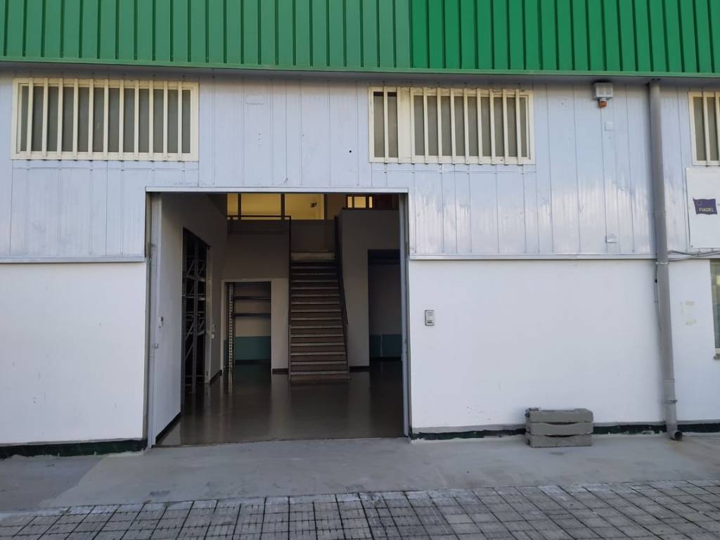 Immobile a Cagliari in Via dell'Artigianato - Foto 4