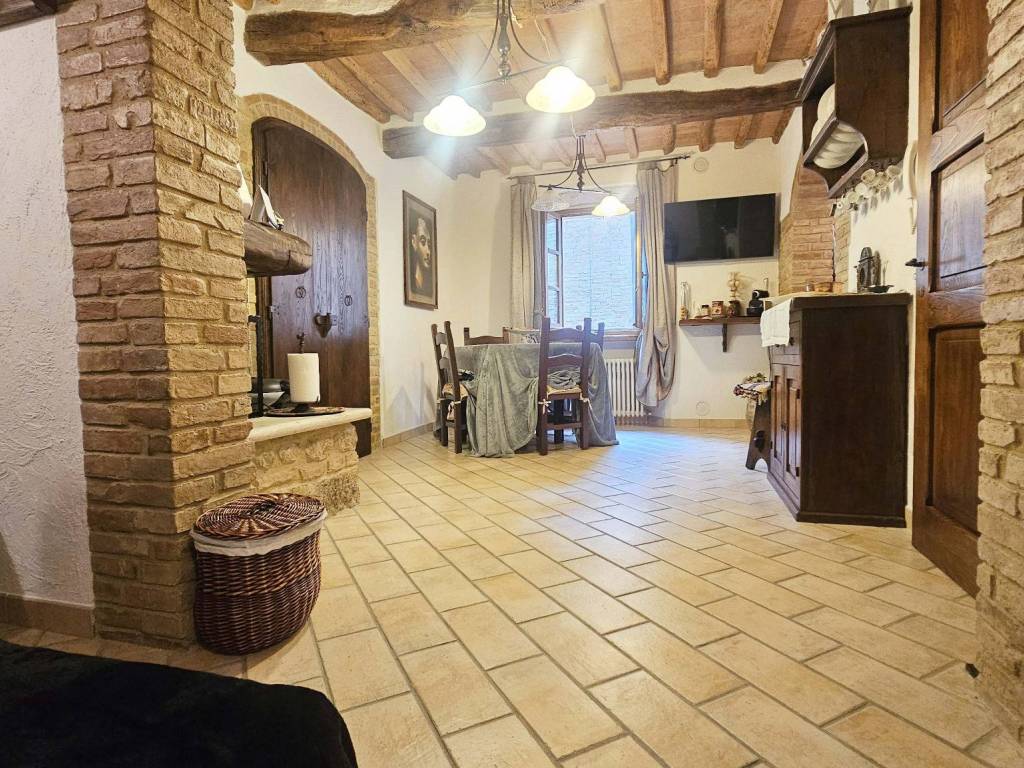 Appartamento a San gimignano in Via San Matteo, 84 - Foto 5