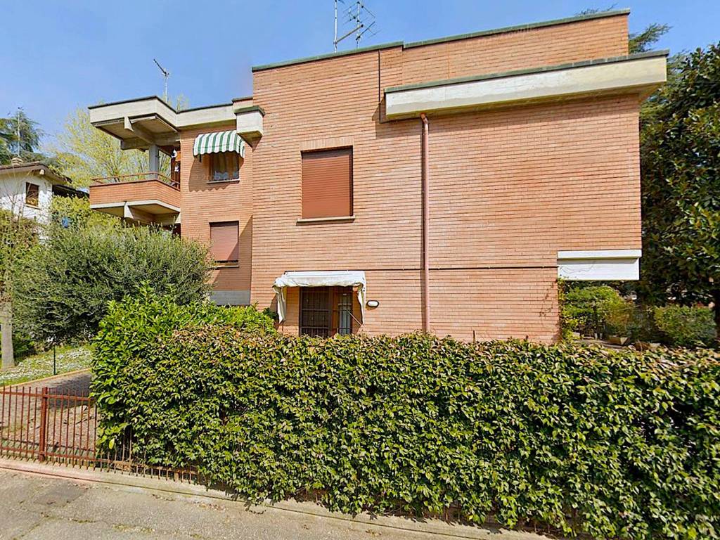 Appartamento a Reggio emilia in Via Guido De Ruggiero - Foto 4