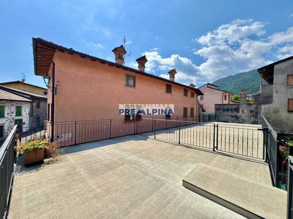 Casa indipendente a Casnigo in Via G. Garibaldi, 3 - Foto 4