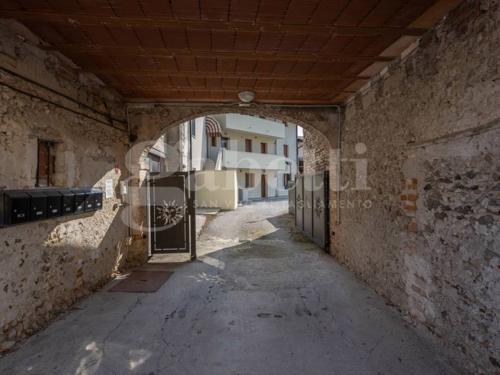 Appartamento a Valvasone arzene in Via della Villa, 19 - Foto 5