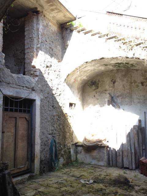 Appartamento a Vico del gargano in Via Dottor Antonio Mastromatteo, 12 - Foto 4