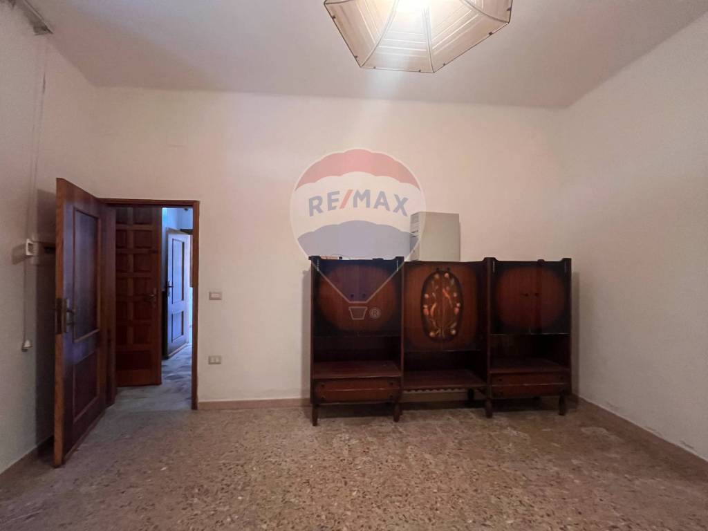 Casa indipendente a Tonara in via Roma, 36 - Foto 5