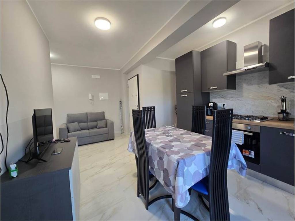 Appartamento a Catanzaro in Via Antonio Izzi De Falenta, 6 - Foto 5