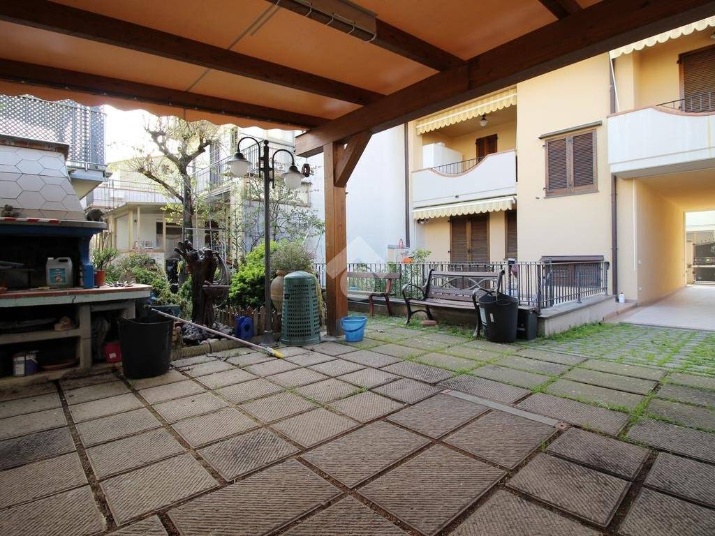 Casa indipendente a Prato in Via Argonne - Foto 3
