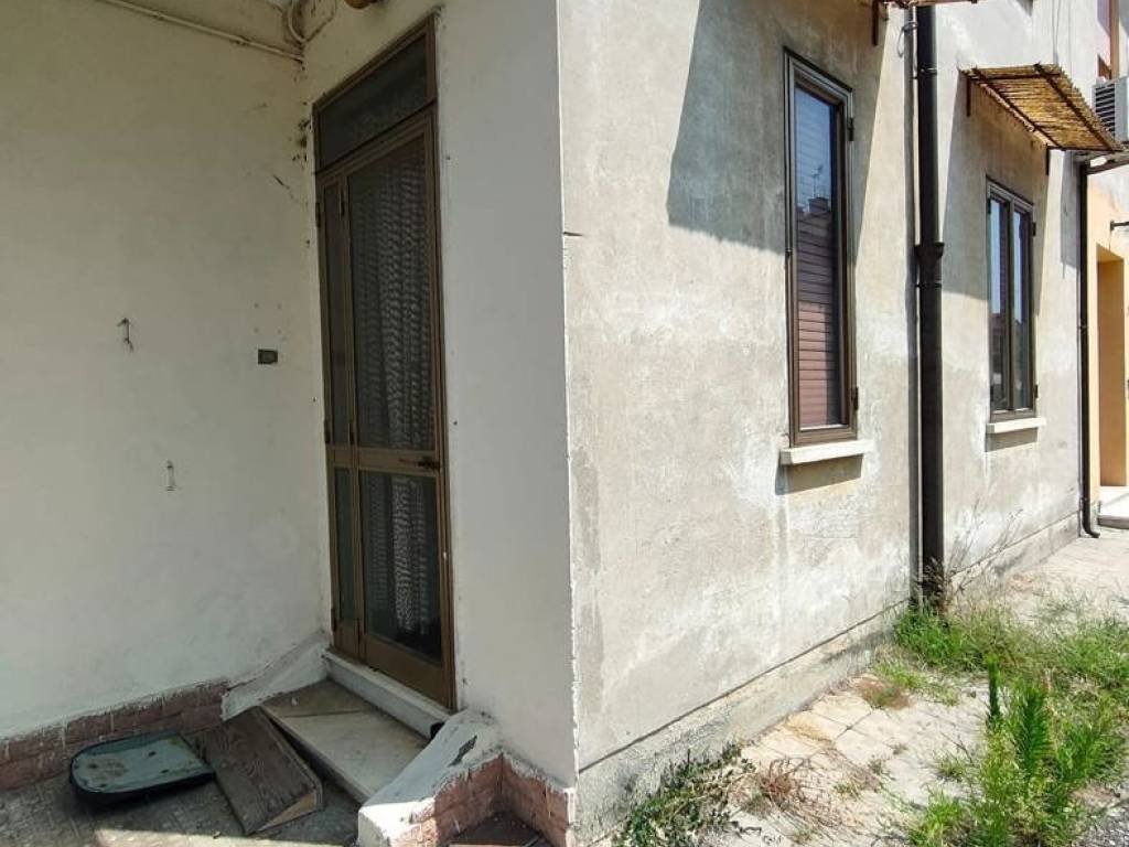 Appartamento a Adria in ADRIA Via S. Pietro Basso, 0 - Foto 5