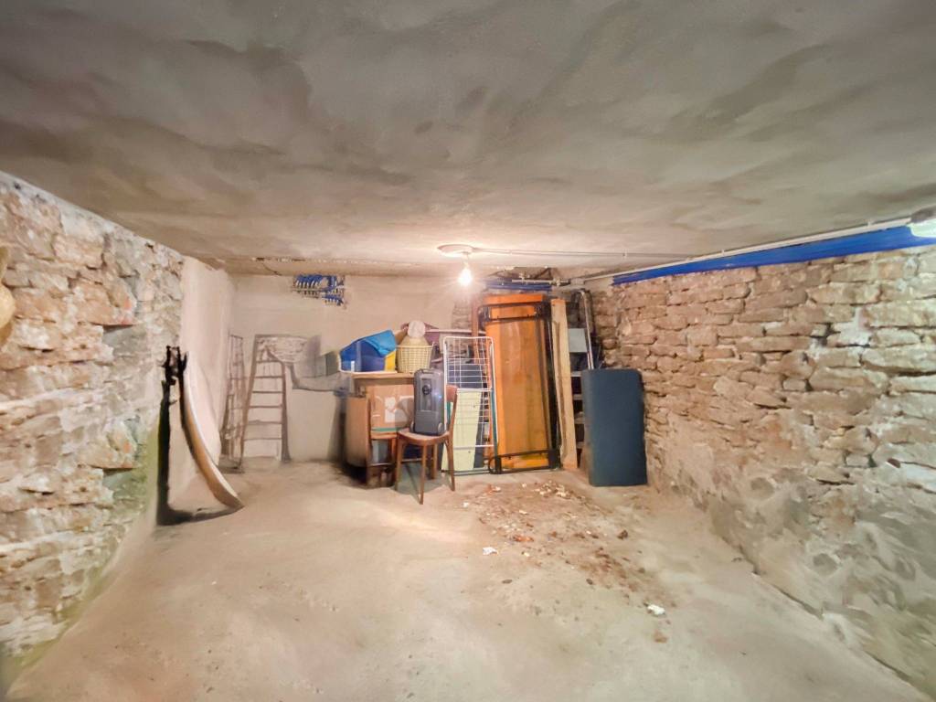 Appartamento a Fumane in Via Bartolomeo Bacilieri - Foto 4