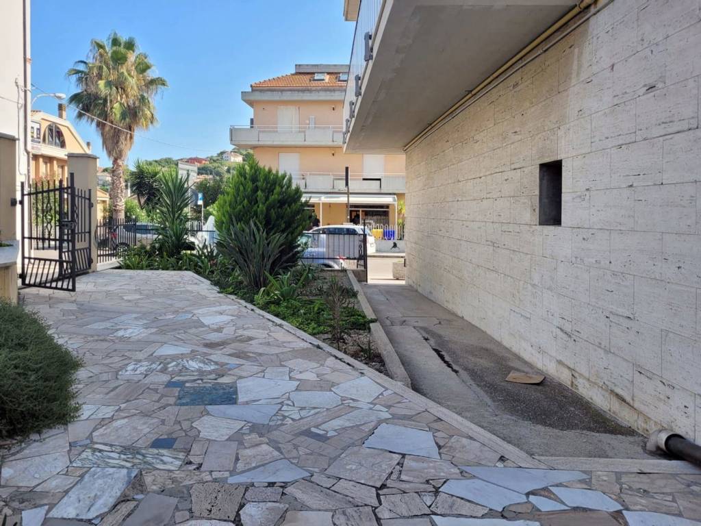 Appartamento a San benedetto del tronto in Via Gian Lorenzo Bernini, 1 - Foto 5