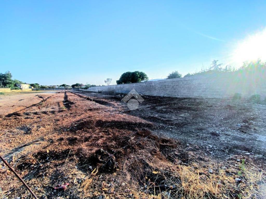Terreno a Manduria in Via Passeggio - Foto 3