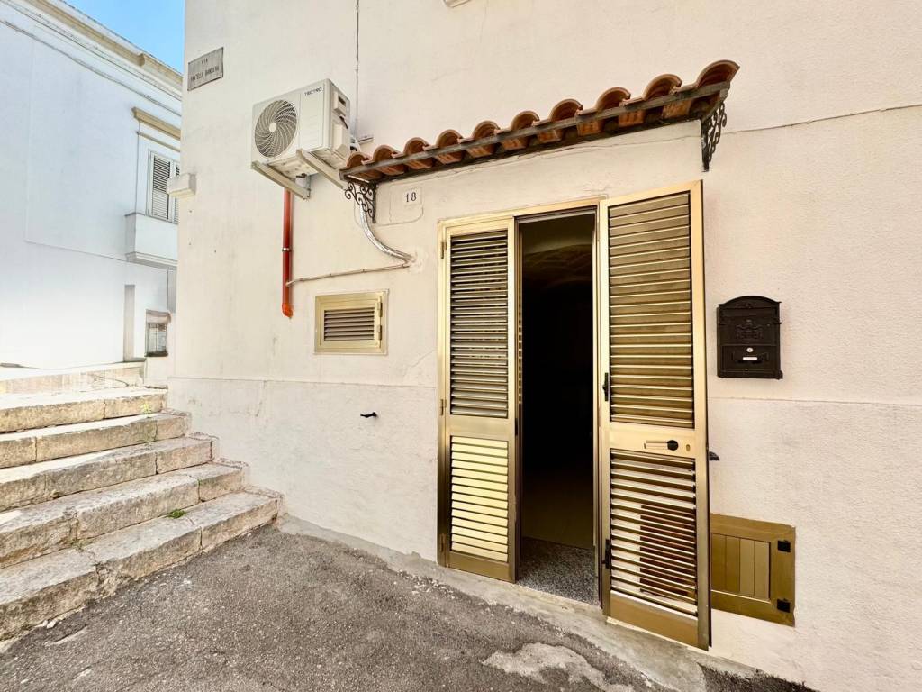 Appartamento a Matino in Via Fratelli Bandiera - Foto 3