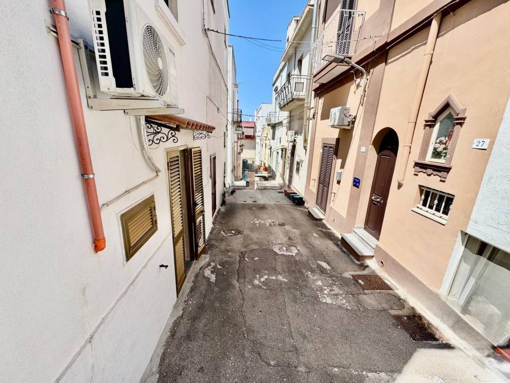 Appartamento a Matino in Via Fratelli Bandiera - Foto 5