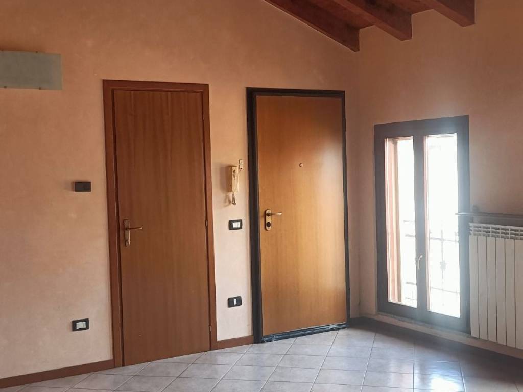 Attico / mansarda a Vescovato in Via Fratelli Cairoli - Foto 4