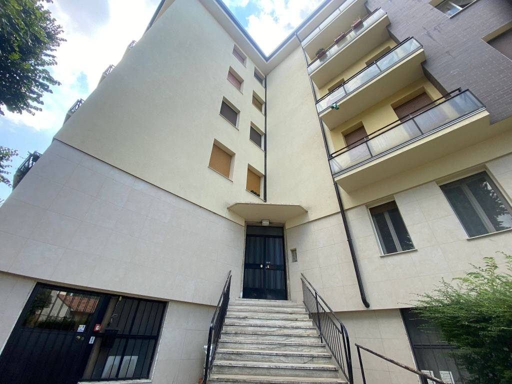 Appartamento a Pavia in Via Torquato Tasso, 96 - Foto 3