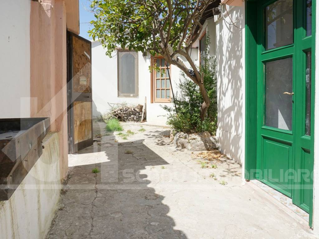 Villa a Nuraminis in Via Piso, 1 - Foto 2