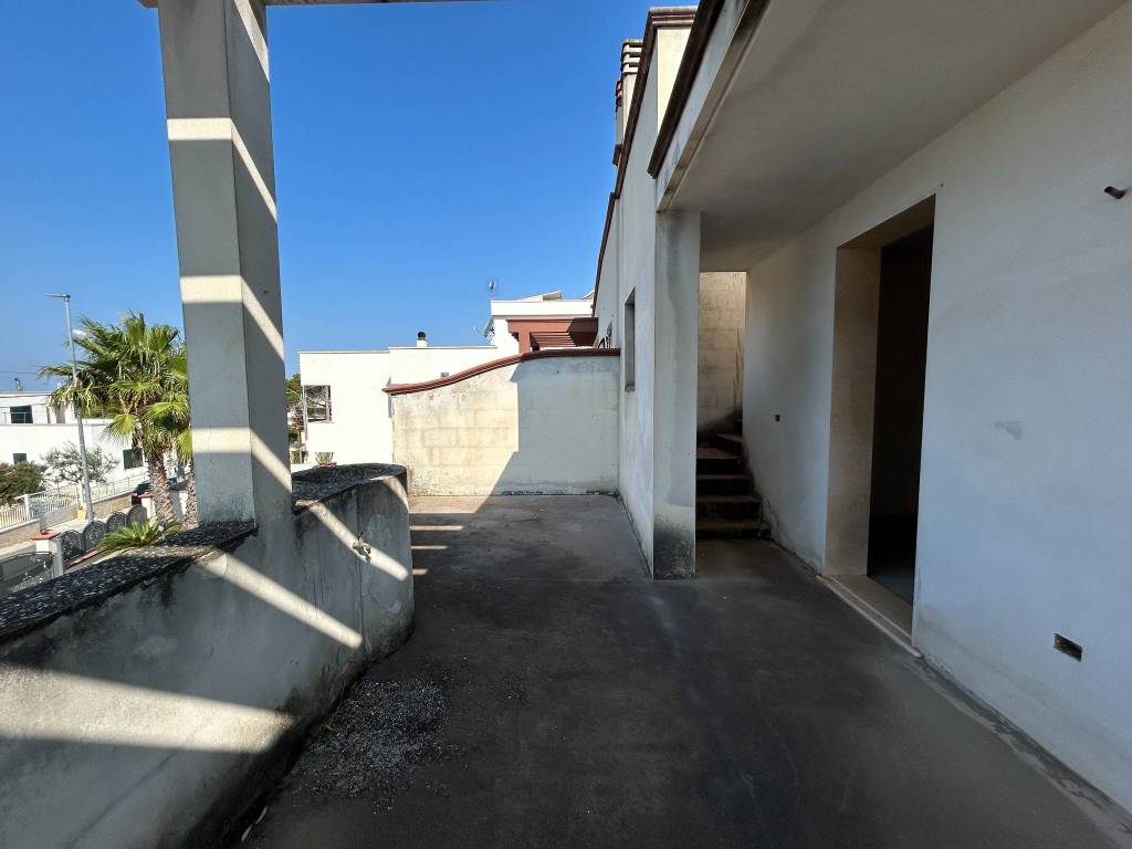 Villa a Tuglie in Via L. Rizzo - Foto 3