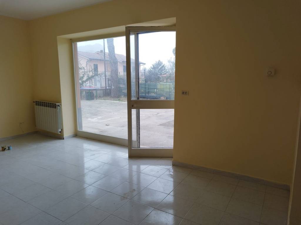 Villa a Cervaro in Via Risorgimento - Foto 4