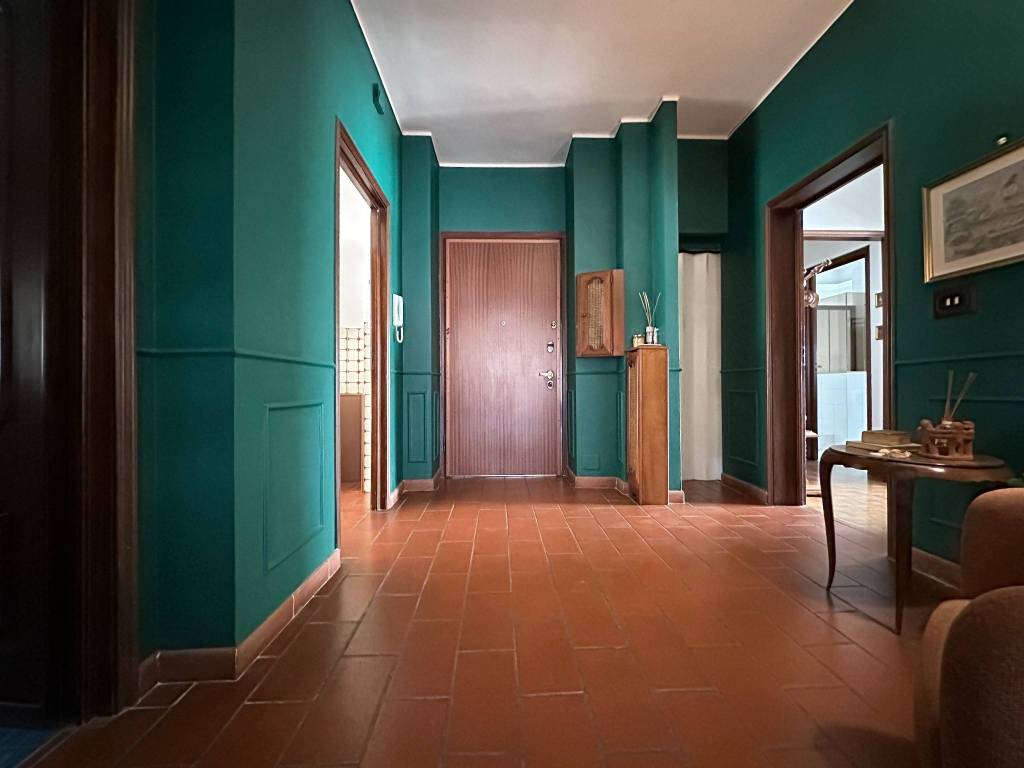 Appartamento a Canelli in Piazza Alessandro Zoppa - Foto 2