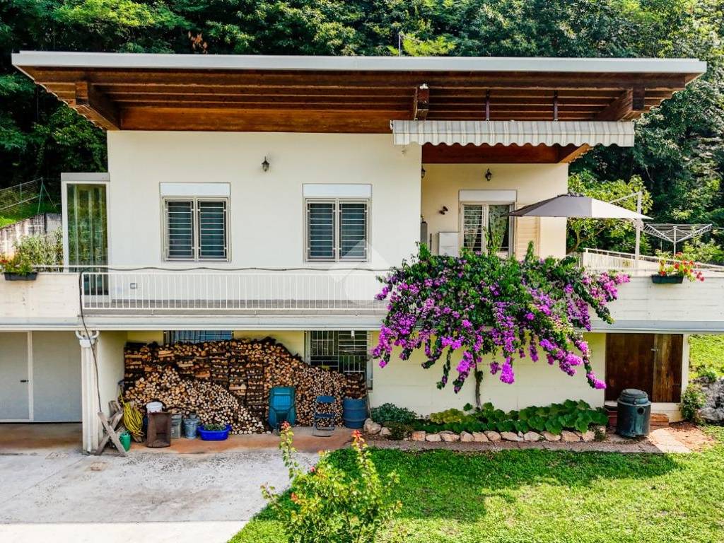 Villa a Vallio terme in Via Sonvico - Foto 2