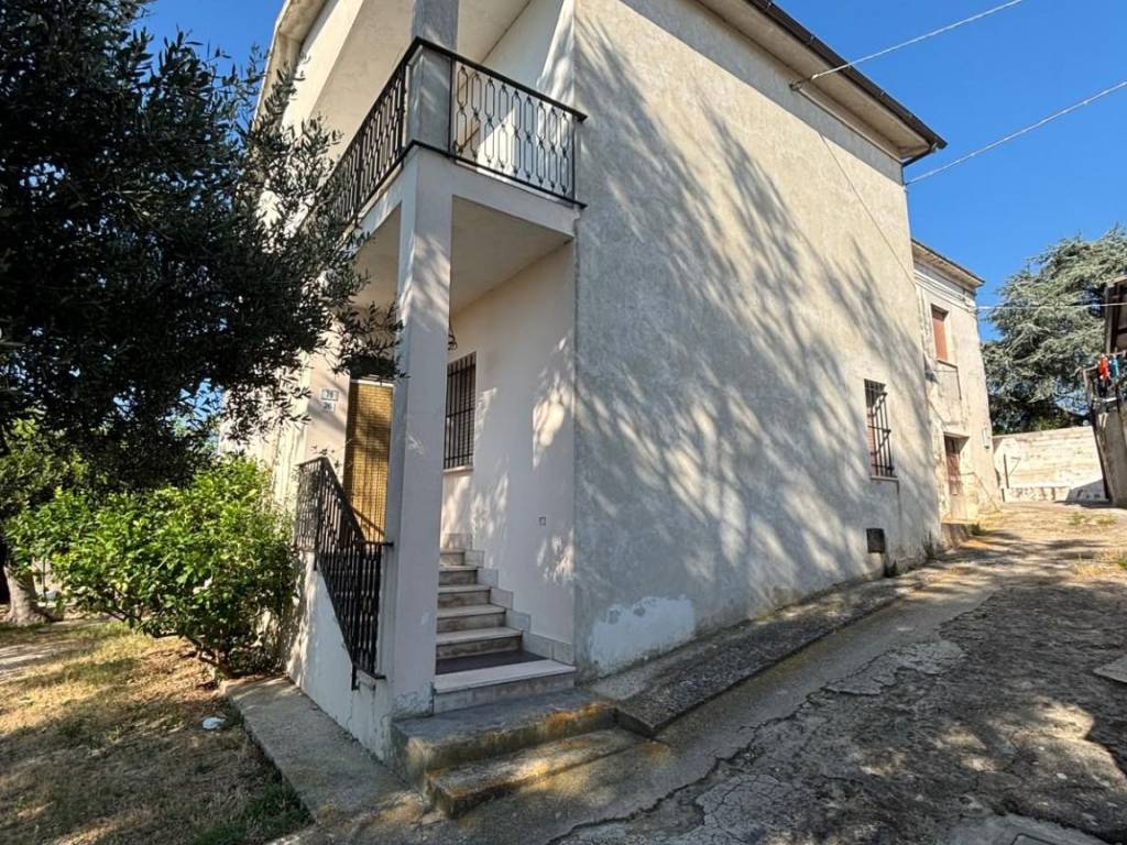 Casa indipendente a Ortona in Contrada Lazzaretto, 26 - Foto 3