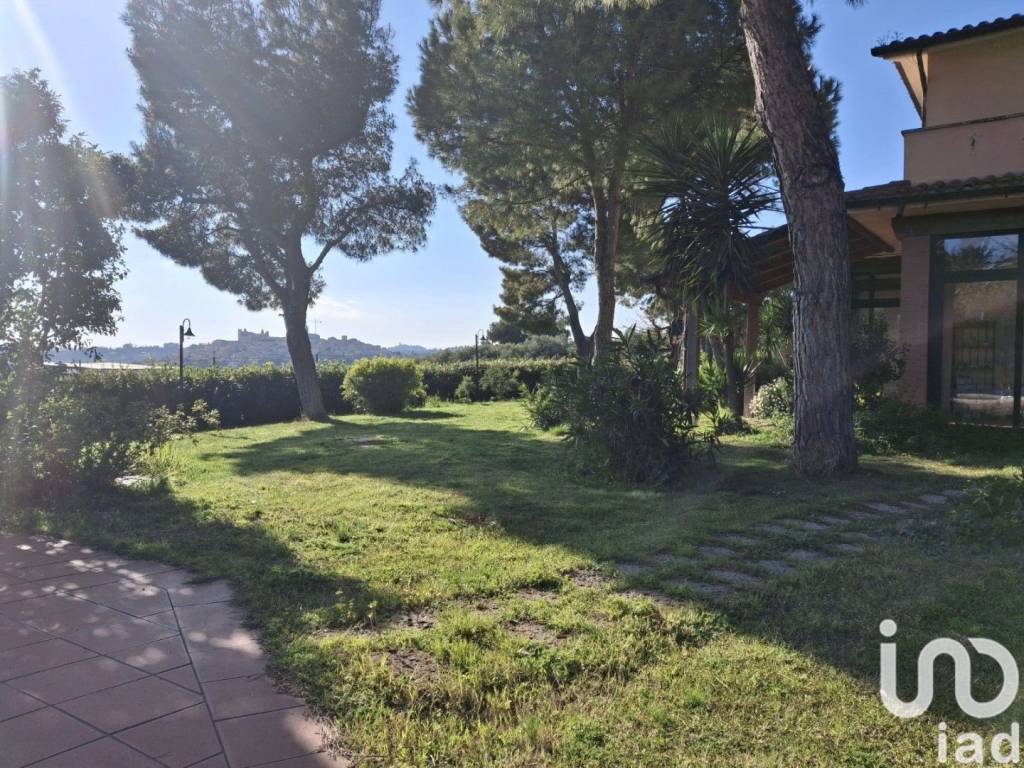 Villa a Civitanova marche in Via San Michele - Foto 5