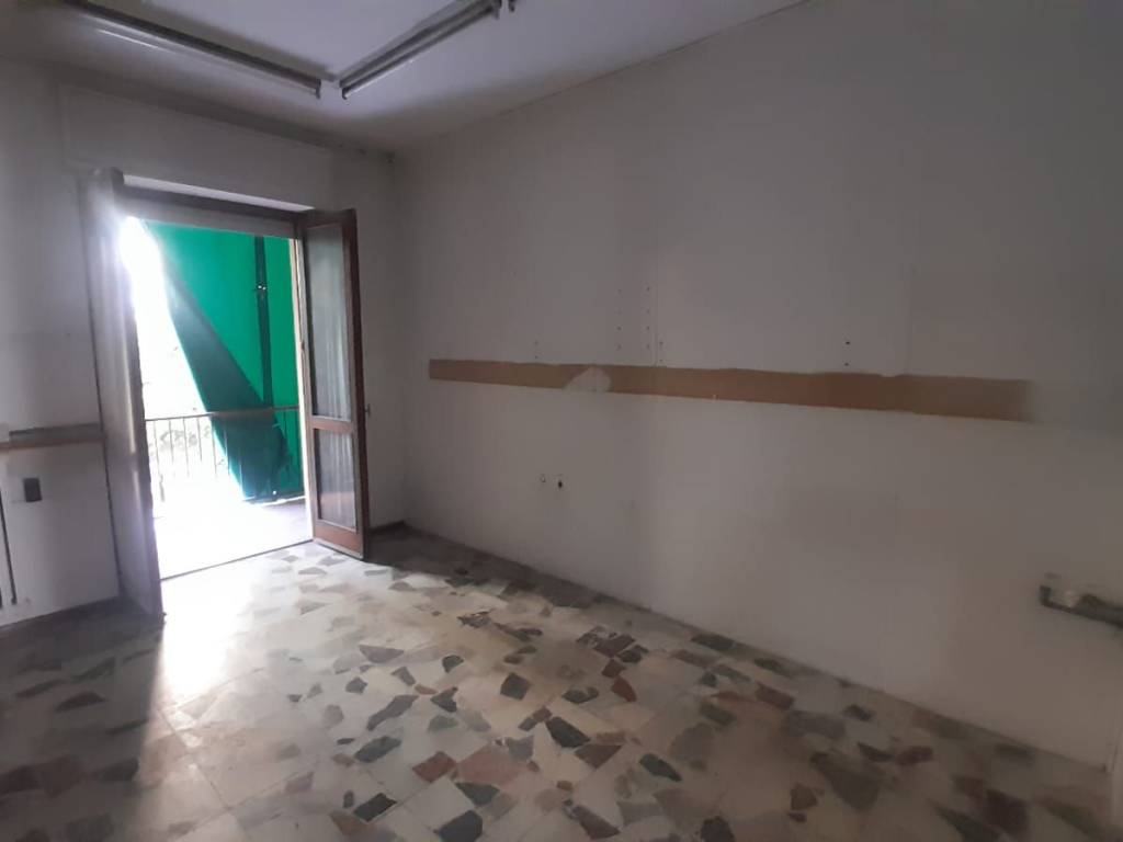 Appartamento a Asti in Via Francesco Petrarca, 53 - Foto 3