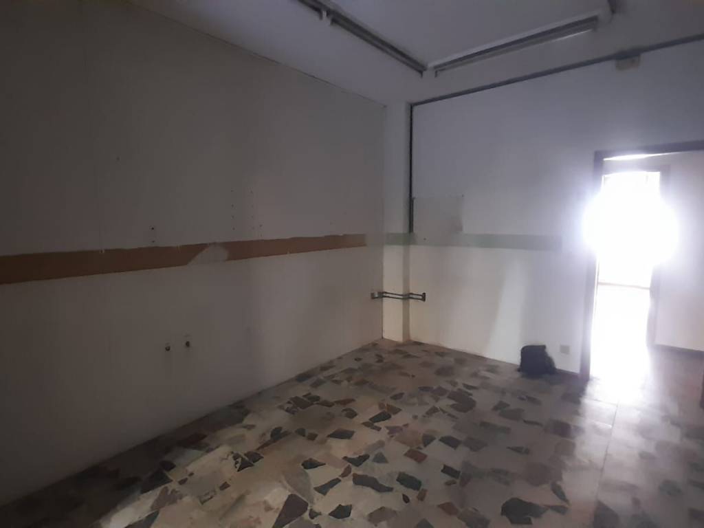 Appartamento a Asti in Via Francesco Petrarca, 53 - Foto 4