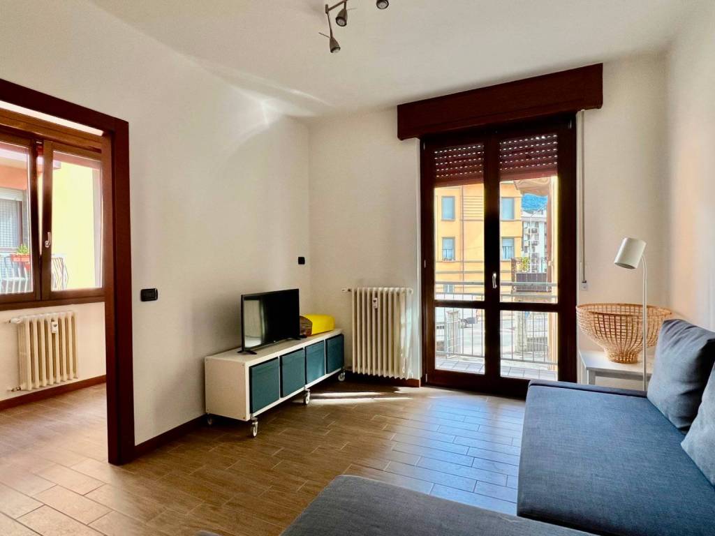 Appartamento a Sondrio in Via Enrico Toti - Foto 2