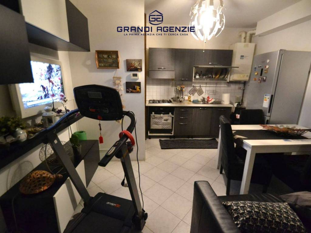 Appartamento a Parma in Via Caduti di Montelungo - Foto 2