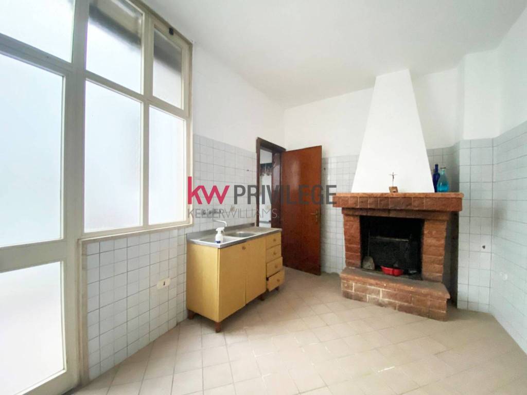 Casa indipendente a Cellino san marco in Via Nazario Sauro, 4 - Foto 4