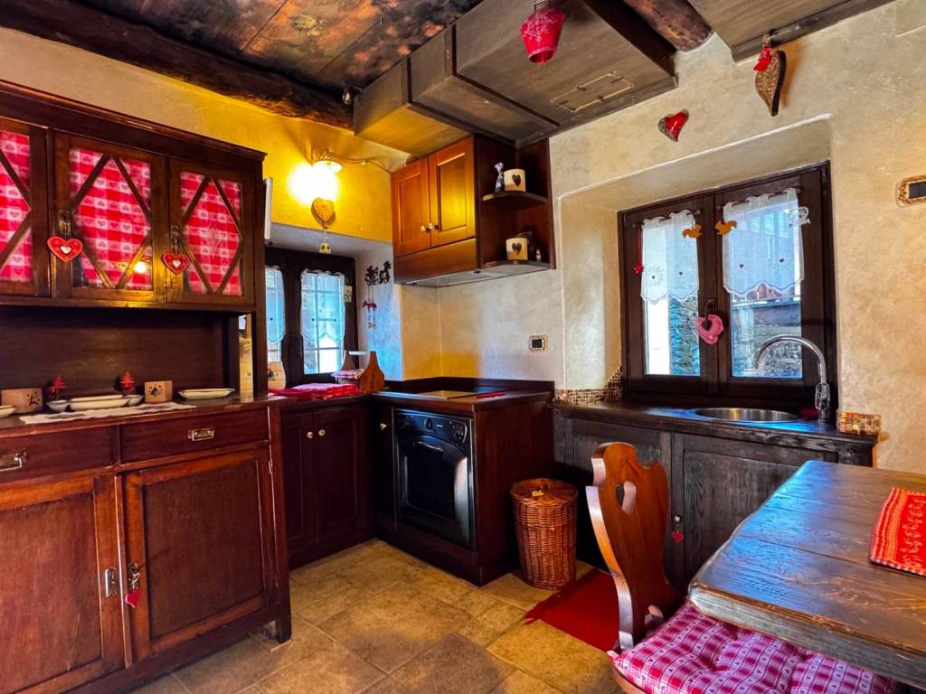 Casa indipendente a Borgomezzavalle in Via della Terra - Foto 3