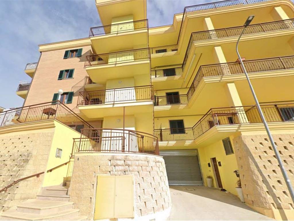 Appartamento a Montegranaro in Via Della Resistenza - Foto 2
