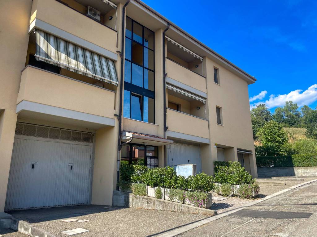 Appartamento a Casalfiumanese in Via Luca Ghini, 7 - Foto 2