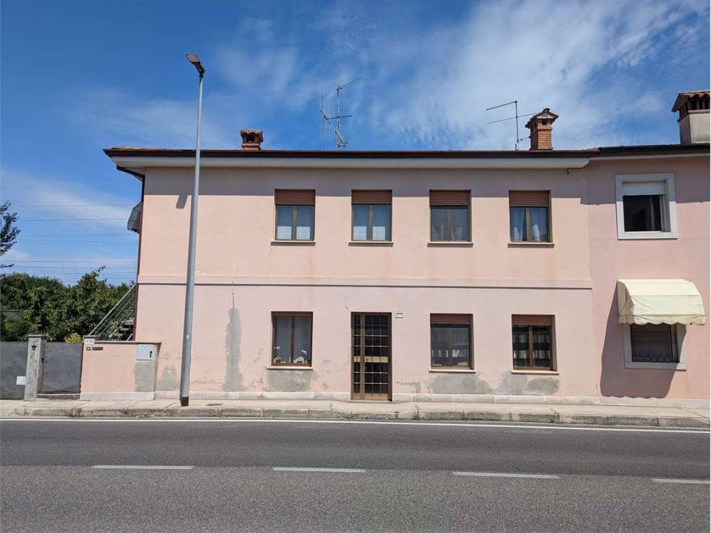 Appartamento a Mossa in Via Olivers - Foto 2
