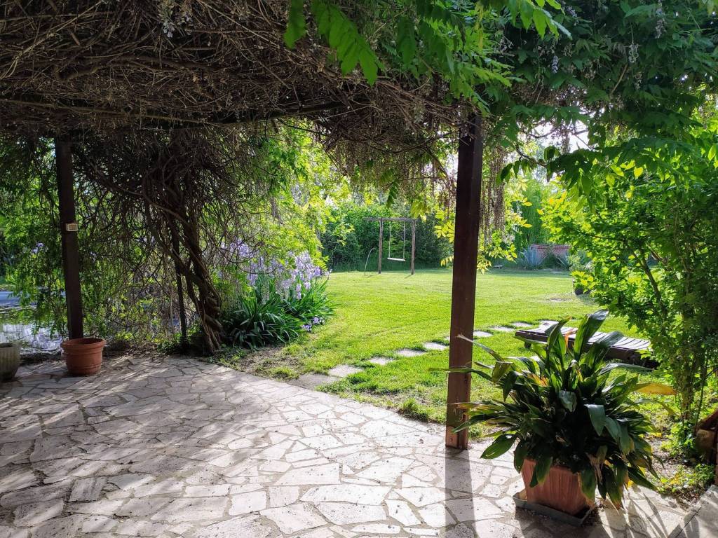 Villa a Tuoro sul trasimeno in Via Puntabella - Foto 2