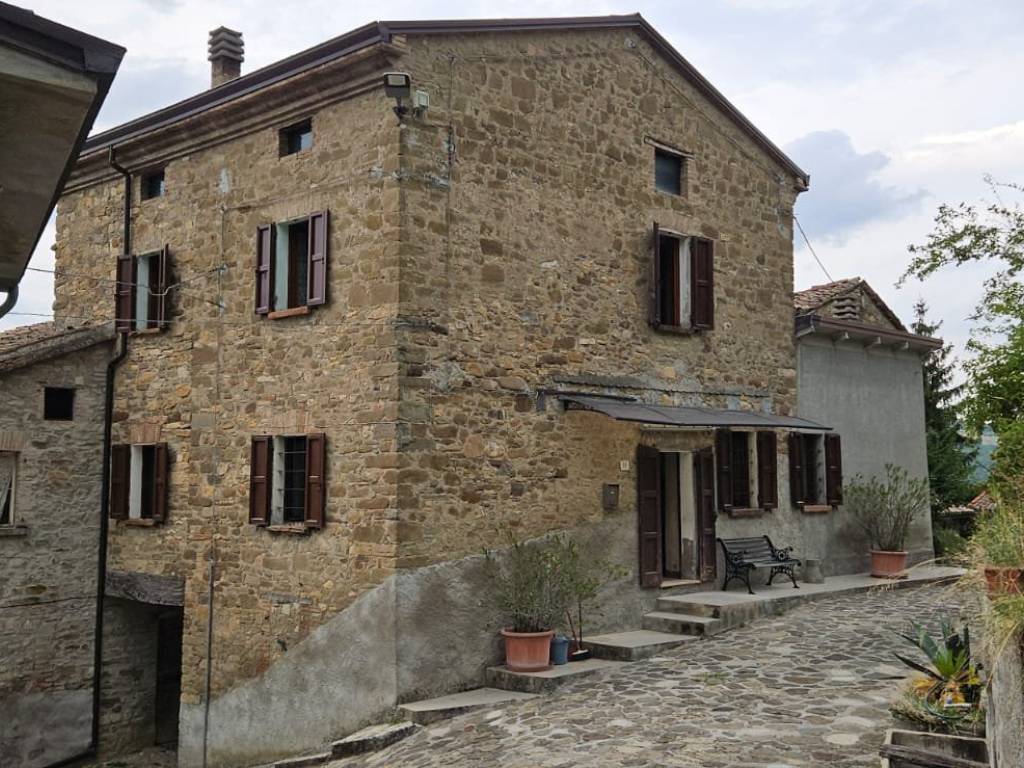 Casa indipendente a Varano de' melegari in Località Spiaggio - Foto 4