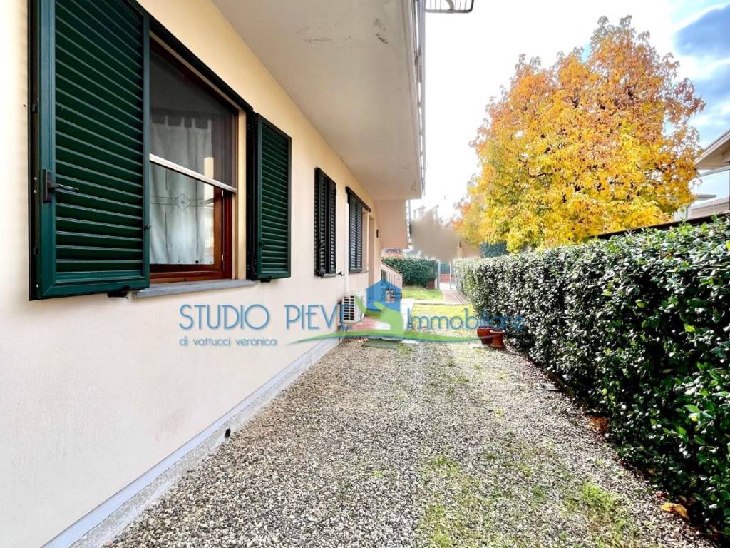 Appartamento a Monsummano terme in Via Luciano Manara - Foto 4