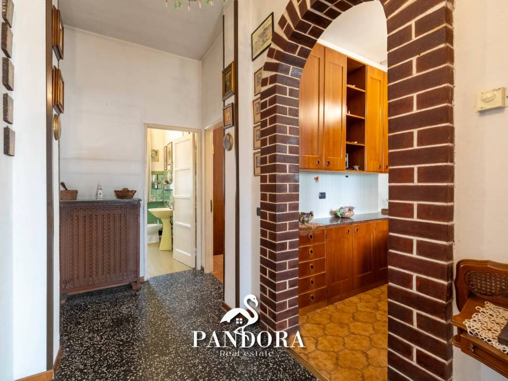 Villa a Cardano al campo in Via Vincenzo Bellini, 62 - Foto 4