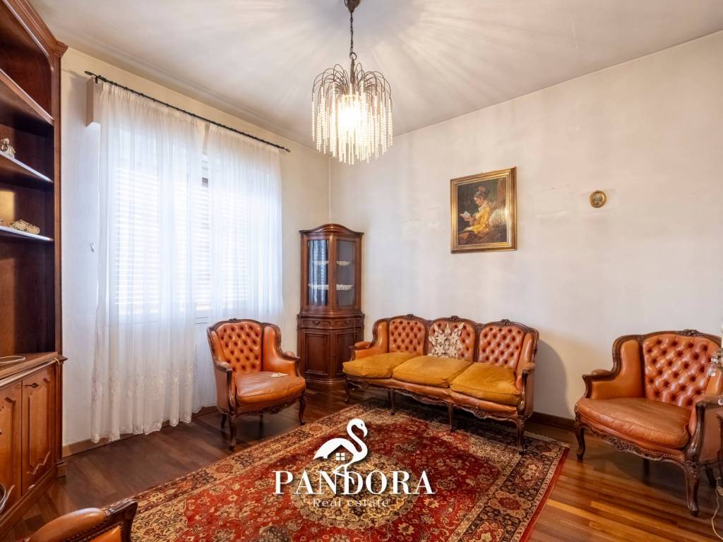 Villa a Cardano al campo in Via Vincenzo Bellini, 62 - Foto 5