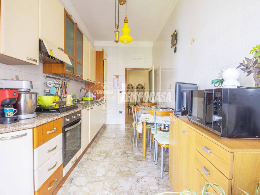 Appartamento a Grottammare in Via Dante Alighieri, 36 - Foto 4