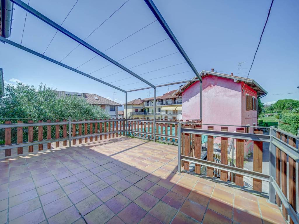 Villa a Angera in via ai pozzi, 1 - Foto 3