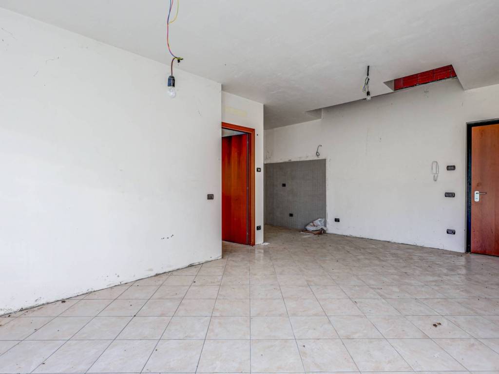 Appartamento a Brebbia in via rebuschini, 5 - Foto 3
