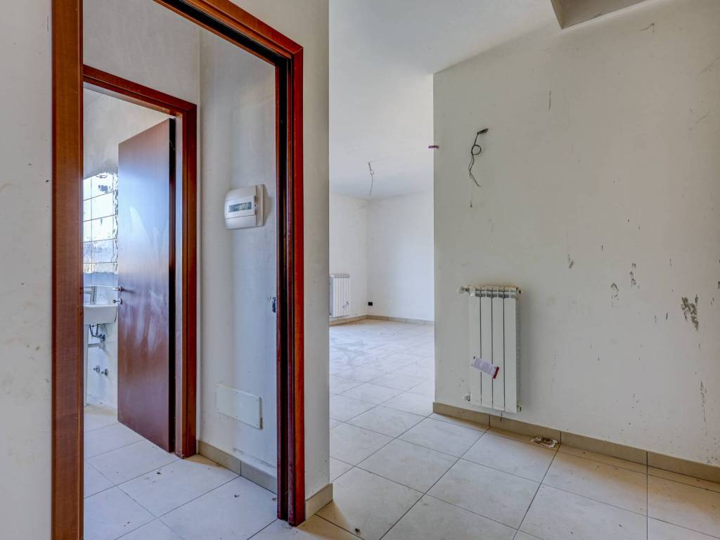 Appartamento a Brebbia in via rebuschini, 5 - Foto 5
