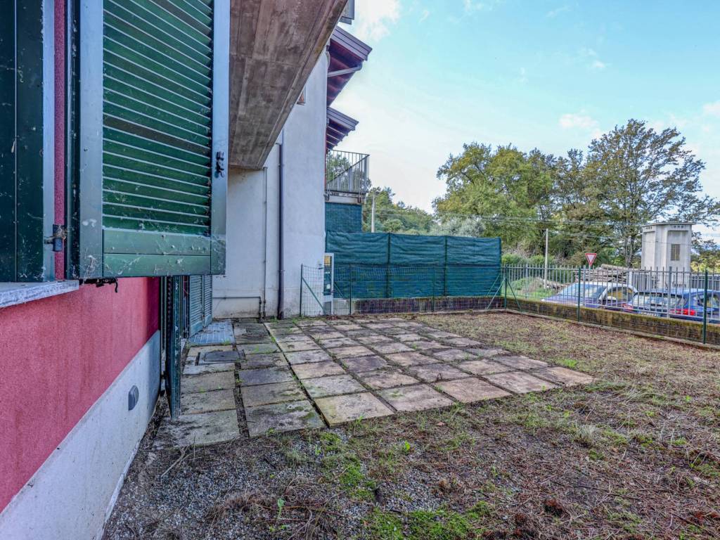 Appartamento a Brebbia in Via rebuschini, 5 - Foto 3