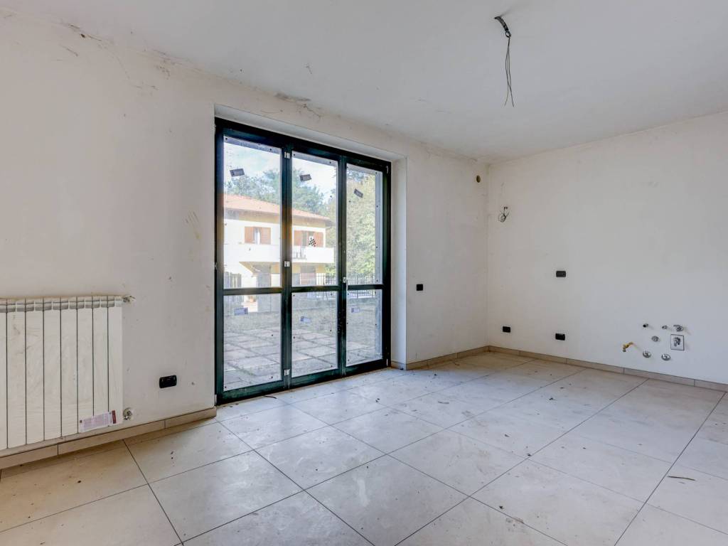 Appartamento a Brebbia in Via Rebuschini, 6 - Foto 5