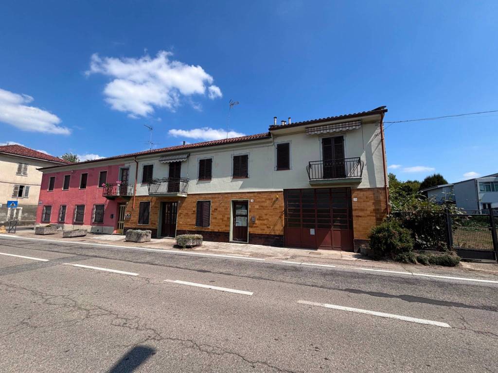 Casa indipendente a Villanova d'asti in Strada per Buttigliera, 132 - Foto 3
