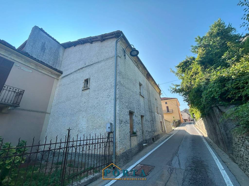 Casa indipendente a Rocca cigliè in Via Roma, 54 - Foto 2
