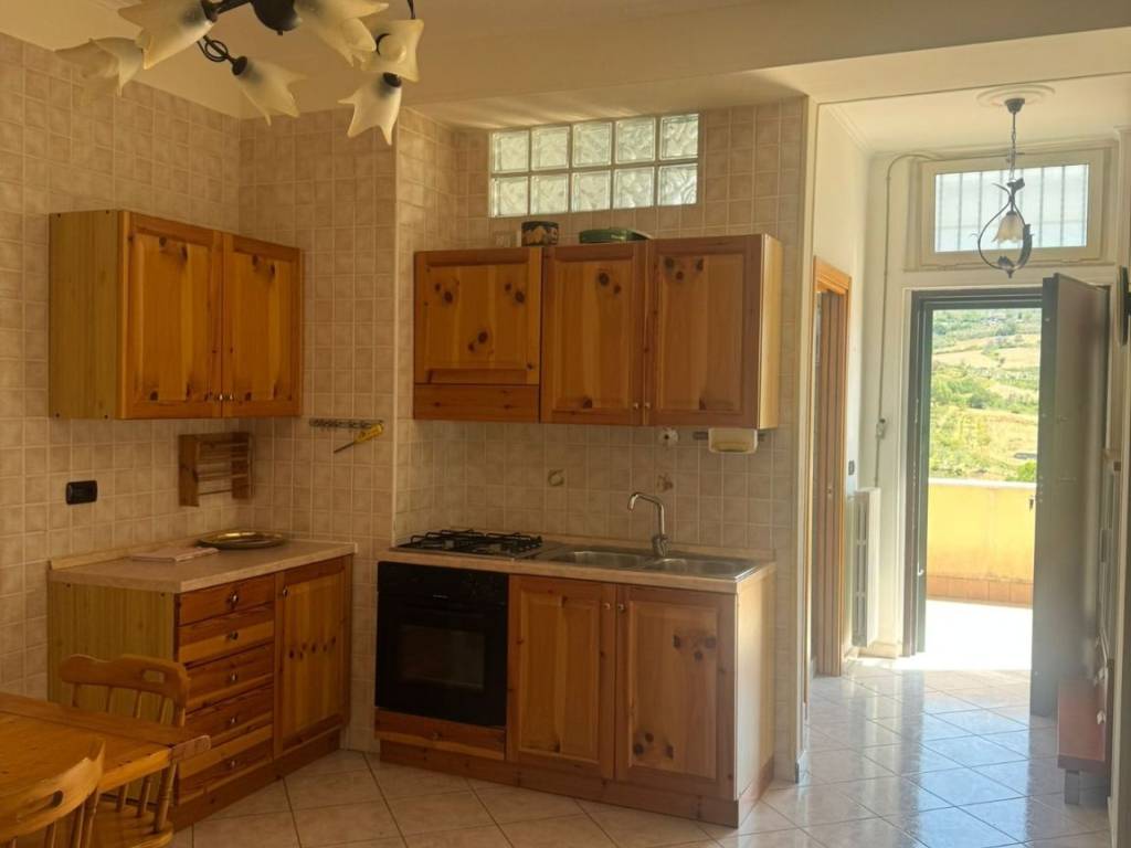 Appartamento a Montecorvino rovella in Via Recco - Foto 5