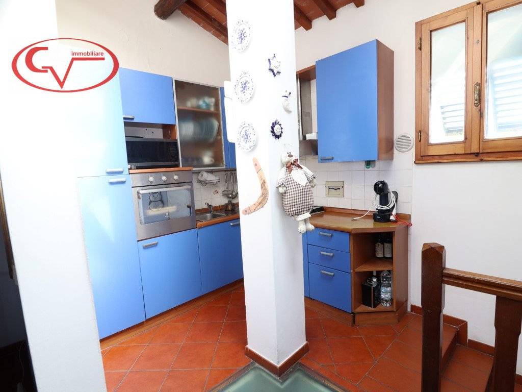 Appartamento a Montevarchi in Via Isidoro del Lungo - Foto 5