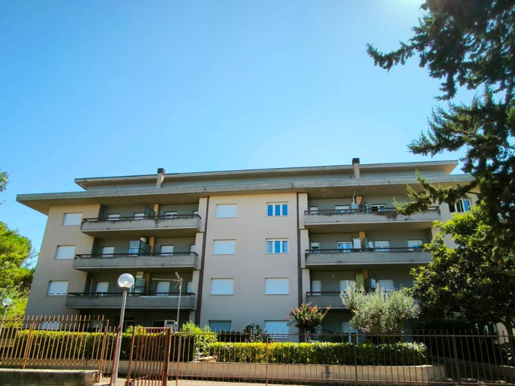 Appartamento a Bettona in Via Liguria, 2 - Foto 2